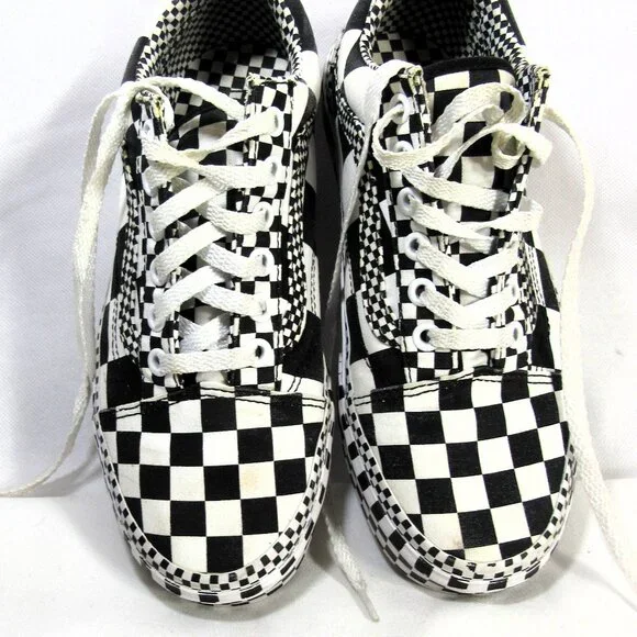 VANS OLD SKOOL CHECKER BOARD LACE UP SNEAKERS, WOMEN'S 7 OR MEN'S 5.5 - Picture 7 of 13